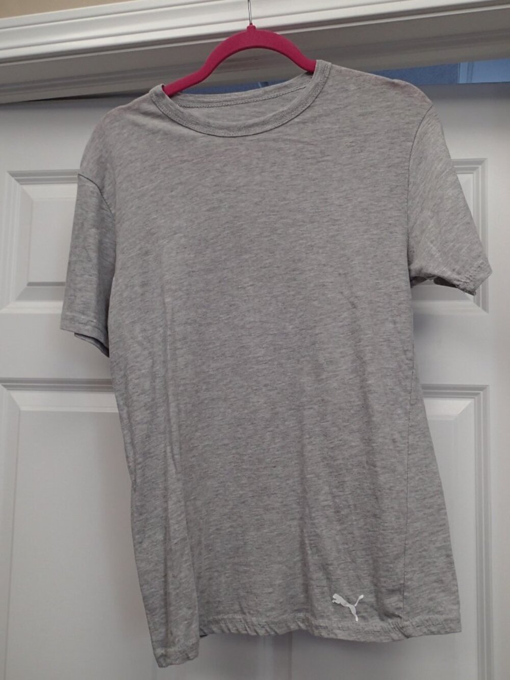 Puma Gray Men's Tshirt Size Medium